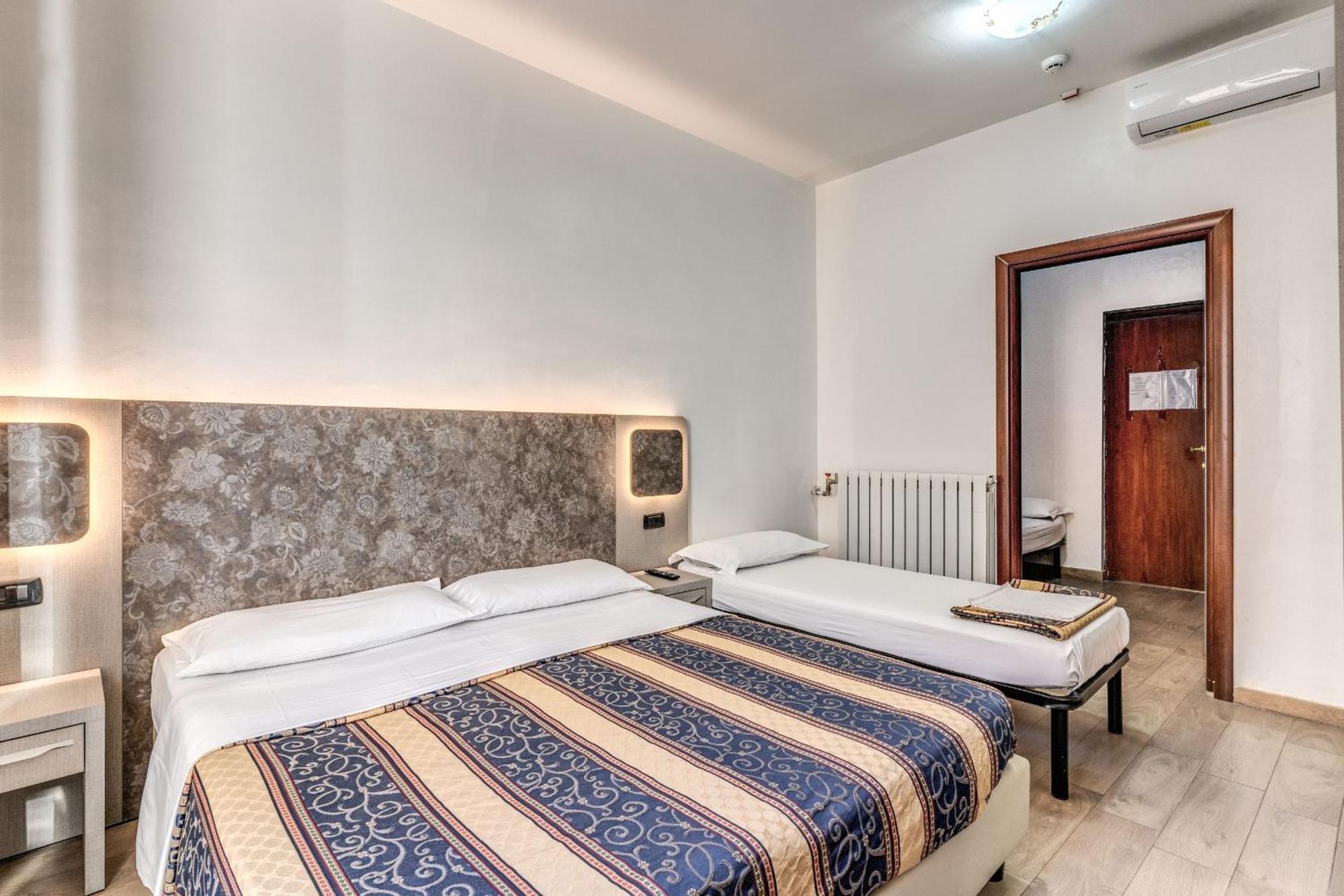 Hotel Principe Roma Esterno foto